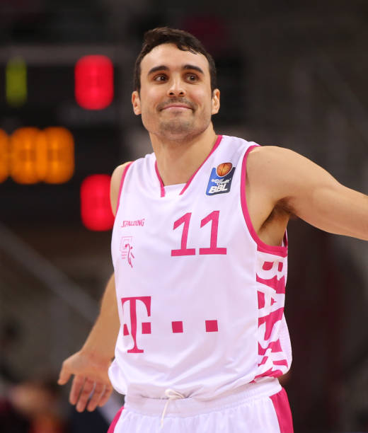 科技驱动产 科技驱动产